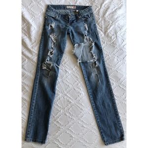 G by Guess - EUC, Destroyed Eva Skinny Jeans